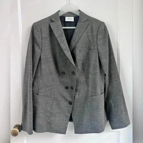Akris Punto Grey Double Breasted Wool Blazer $1028 Like New Size 12 - Picture 1 of 6